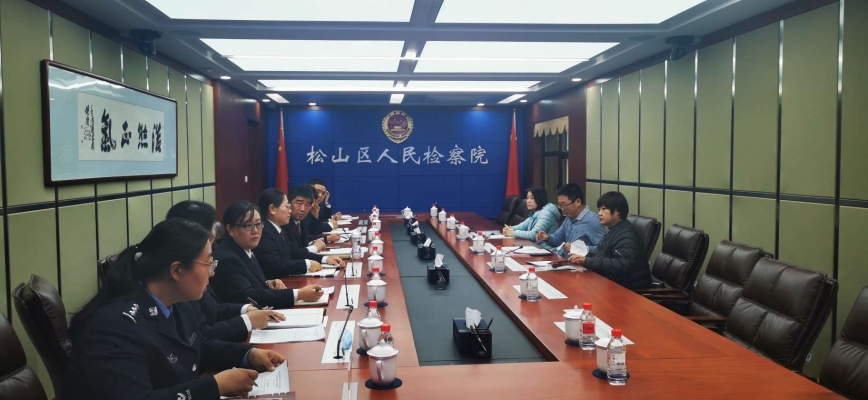 赤峰市律師服務(wù)中心電話號(hào)碼-第1張圖片