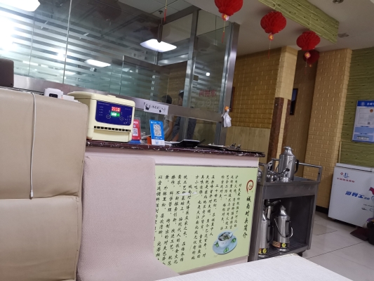 赤峰修沙發(fā)電話(huà)號(hào)碼多少號(hào)-第1張圖片