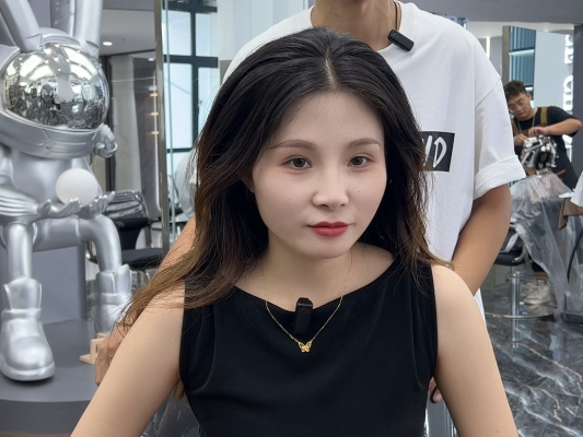 赤峰發(fā)型師招人電話號碼查詢-第1張圖片