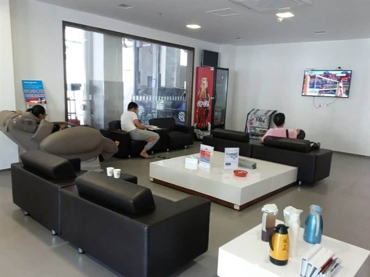 赤峰酷邁汽貿(mào)電話(huà)多少啊-第1張圖片