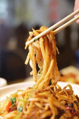 赤峰便當?shù)案獾觌娫挾嗌偬?第1張圖片