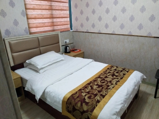 赤峰市順鑫樓賓館電話號碼-第1張圖片