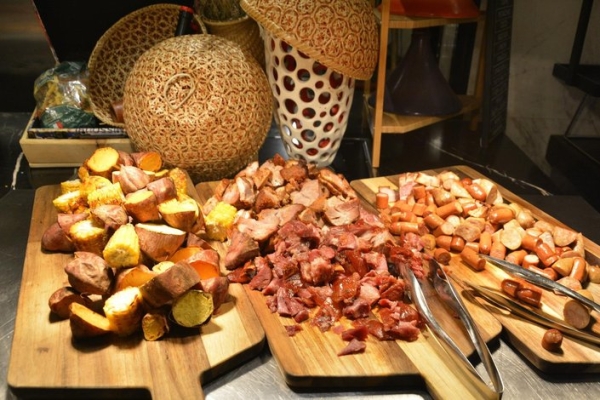 赤峰富力萬達(dá)鞋城電話號(hào)碼-第1張圖片