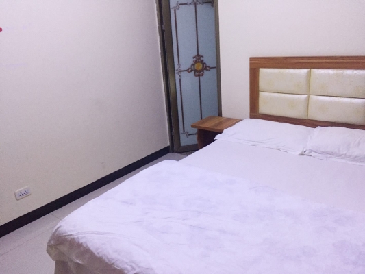 赤峰市塞外港灣賓館電話號碼-第1張圖片