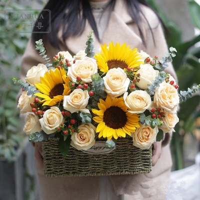 赤峰玫瑰花鮮花批發(fā)電話號碼-第1張圖片