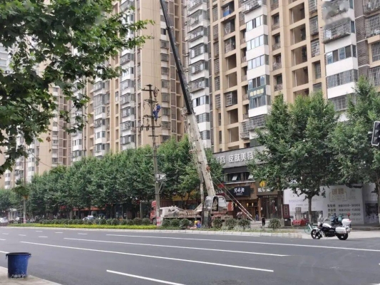 赤峰電線桿施工隊(duì)電話號(hào)碼-第1張圖片