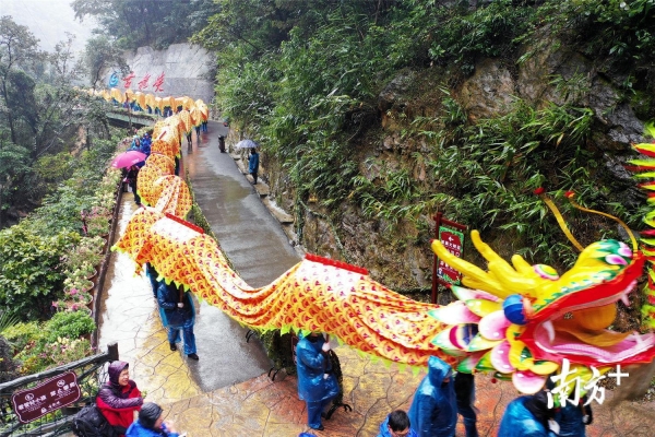 赤峰玉龍舞龍協(xié)會地址電話號碼-第1張圖片