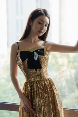 赤峰暖秋女裝專賣店電話號碼-第1張圖片