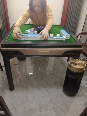 赤峰砸麻將機(jī)電話號(hào)碼多少-第1張圖片