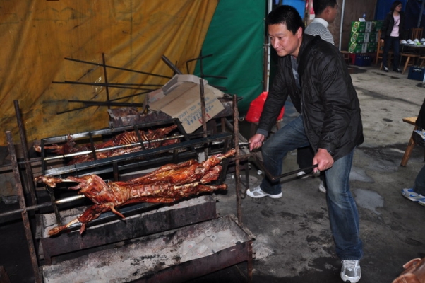赤峰老炮燒烤店地址電話號(hào)碼-第1張圖片