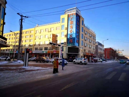 赤峰農(nóng)商行電話客服電話-第1張圖片