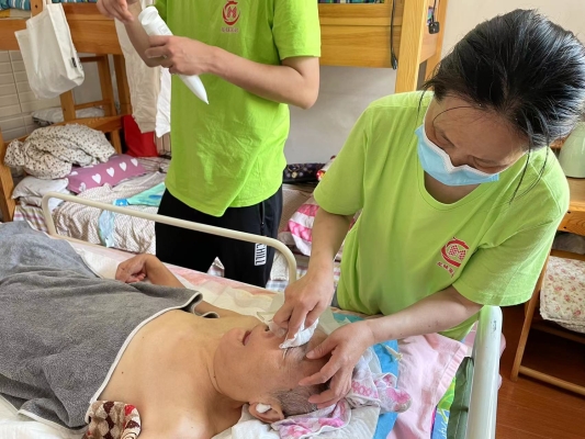 赤峰老人助浴電話號碼多少號-第1張圖片