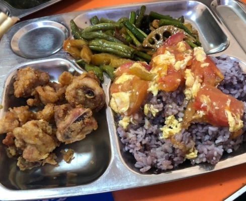 赤峰萬達(dá)盒飯電話多少號(hào)-第1張圖片