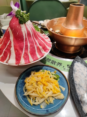 赤峰賣蘇尼特羊肉的電話號碼-第1張圖片