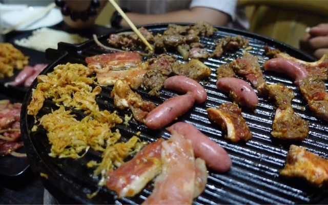 赤峰阿達(dá)納烤肉店電話號(hào)碼-第1張圖片