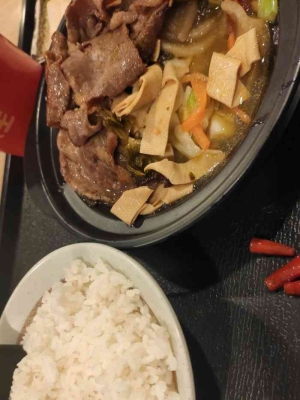 赤峰鹵肉配送電話地址是多少號-第1張圖片