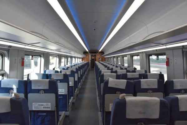 赤峰高鐵內(nèi)部-第1張圖片