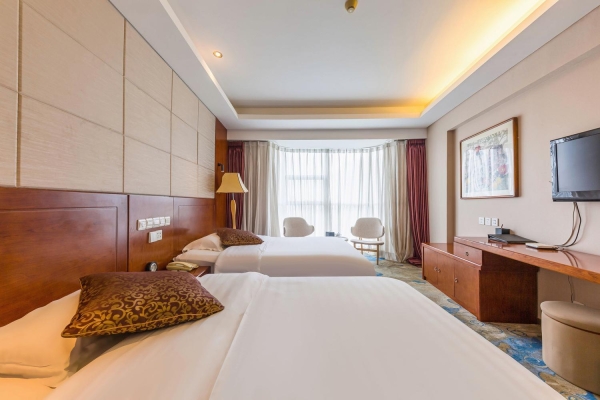 赤峰高鐵站賓館電話多少號-第1張圖片