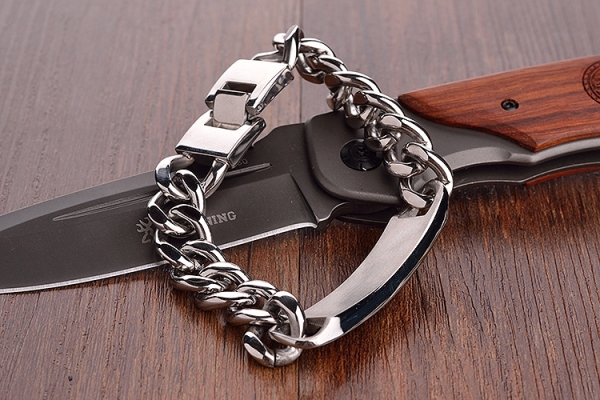 赤峰男士飾品店電話多少號(hào)-第1張圖片