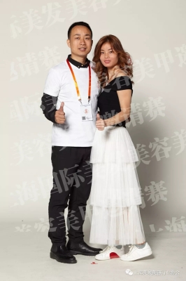 赤峰炫度美容美發(fā)電話(huà)號(hào)碼-第1張圖片