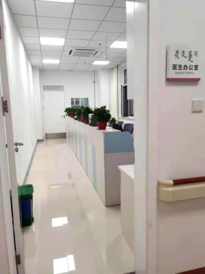 赤峰市婦幼醫(yī)院電話號碼-第1張圖片