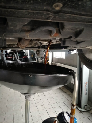 赤峰變速箱油更換店電話多少-第1張圖片