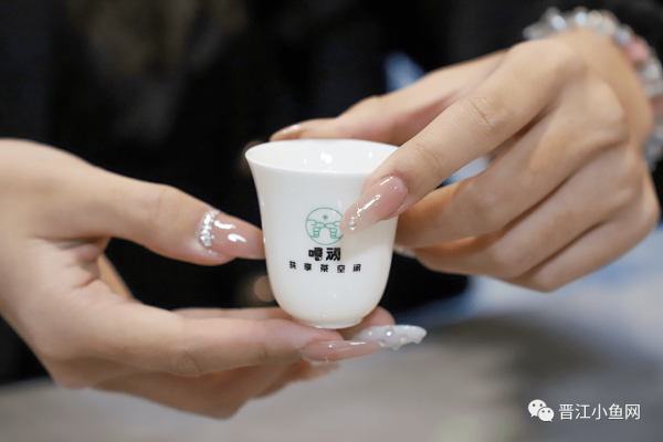 赤峰潮玩基地電話號碼多少-第1張圖片