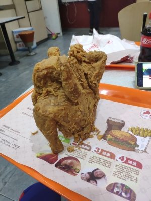 赤峰美團炸雞店電話多少號-第1張圖片