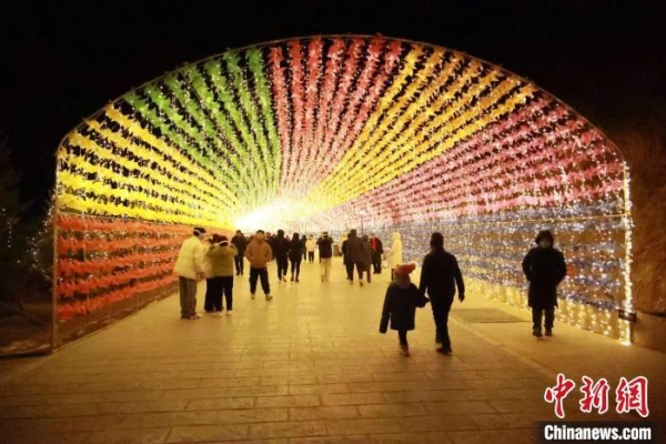 赤峰彩燈租賃制造商電話號碼-第1張圖片