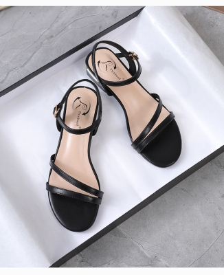 赤峰大碼女鞋實(shí)體店電話號(hào)碼-第1張圖片