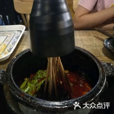 赤峰香滋奶店電話地址查詢號碼-第1張圖片