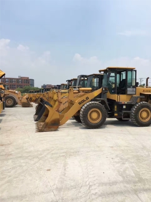 赤峰廢舊鏟車市場電話地址查詢-第1張圖片