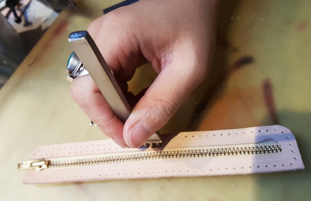 赤峰市皮雕定制電話地址查詢-第1張圖片