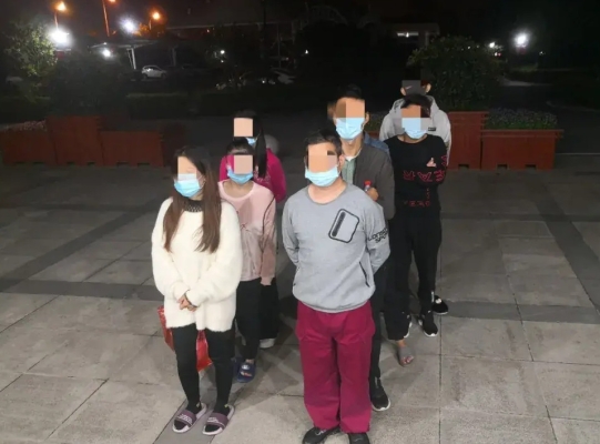 赤峰客運站掃黃舉報電話是多少-第1張圖片