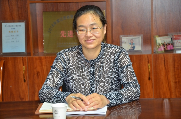 赤峰二中姜校長(zhǎng)簡(jiǎn)介電話-第1張圖片