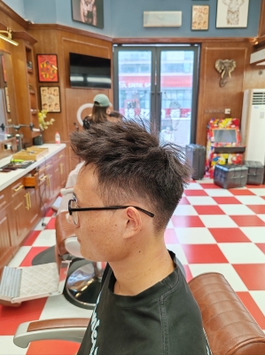 赤峰理發(fā)摩根燙店電話號碼多少-第1張圖片