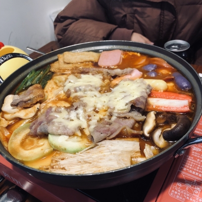 赤峰美團(tuán)炸雞電話地址是多少號(hào)-第1張圖片