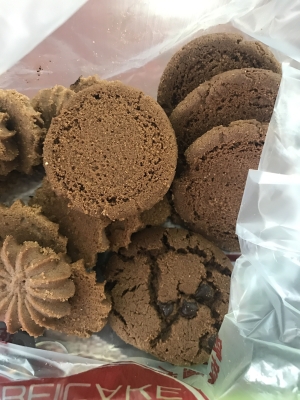 赤峰酒桶蛋糕店電話號(hào)碼多少-第1張圖片