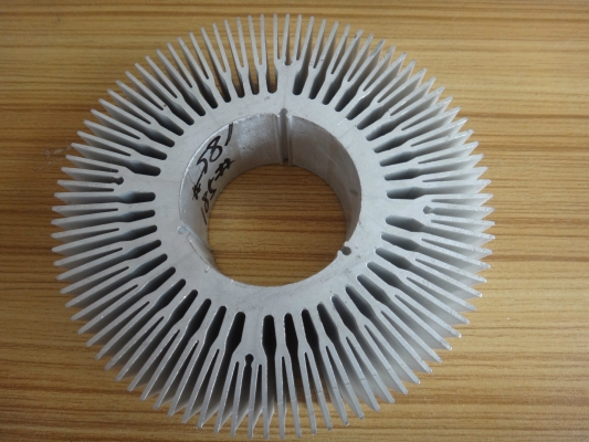 赤峰鋁材散熱器廠家電話號(hào)碼-第1張圖片