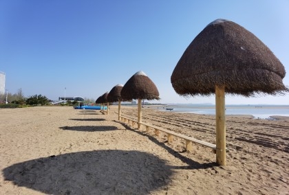 赤峰到榮成大客車電話號(hào)碼是多少-第1張圖片