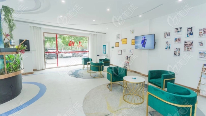 赤峰市美容醫(yī)院電話號(hào)碼多少-第1張圖片