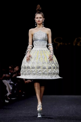 赤峰租高定服裝的地方電話號(hào)碼-第1張圖片