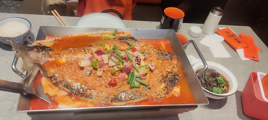 鳴記烤魚赤峰店電話多少號-第1張圖片