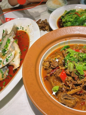 赤峰幺妹川菜館地址電話號碼-第1張圖片