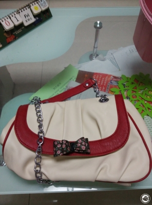 赤峰新城區(qū)修鞋店電話號碼-第1張圖片