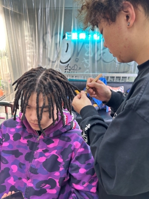 赤峰美式臟辮店電話多少號(hào)-第1張圖片