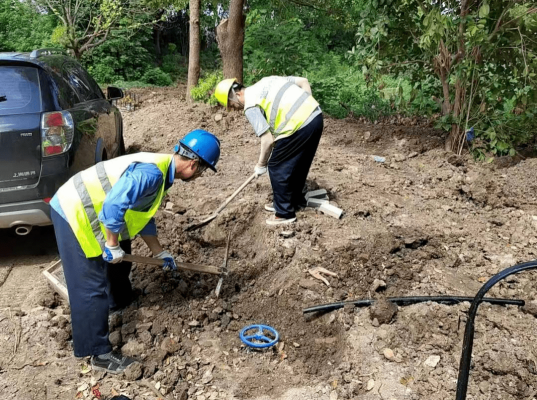 赤峰市自來(lái)水報(bào)修電話號(hào)碼-第1張圖片