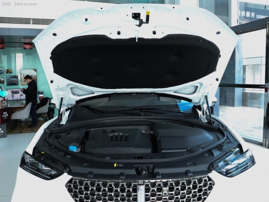 赤峰vv74s店-第1張圖片