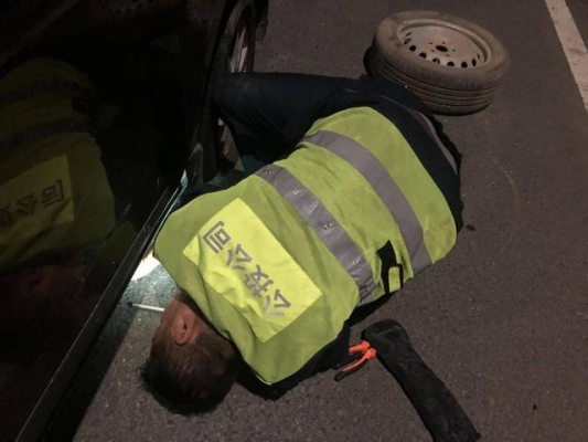 赤峰停車場收費(fèi)員電話號碼-第1張圖片