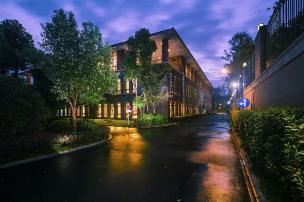 赤峰市影尚酒店電話號(hào)碼多少-第1張圖片